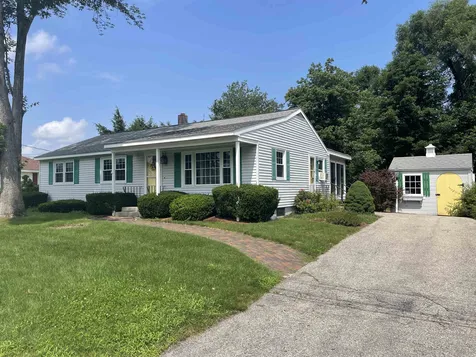 12 Bloomingdale Drive Nashua NH 03064