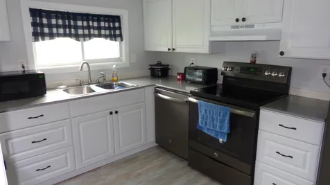 60 North Road Sunapee NH 03782