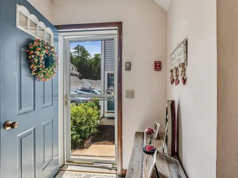 53 Evergreens Drive Laconia NH 03246