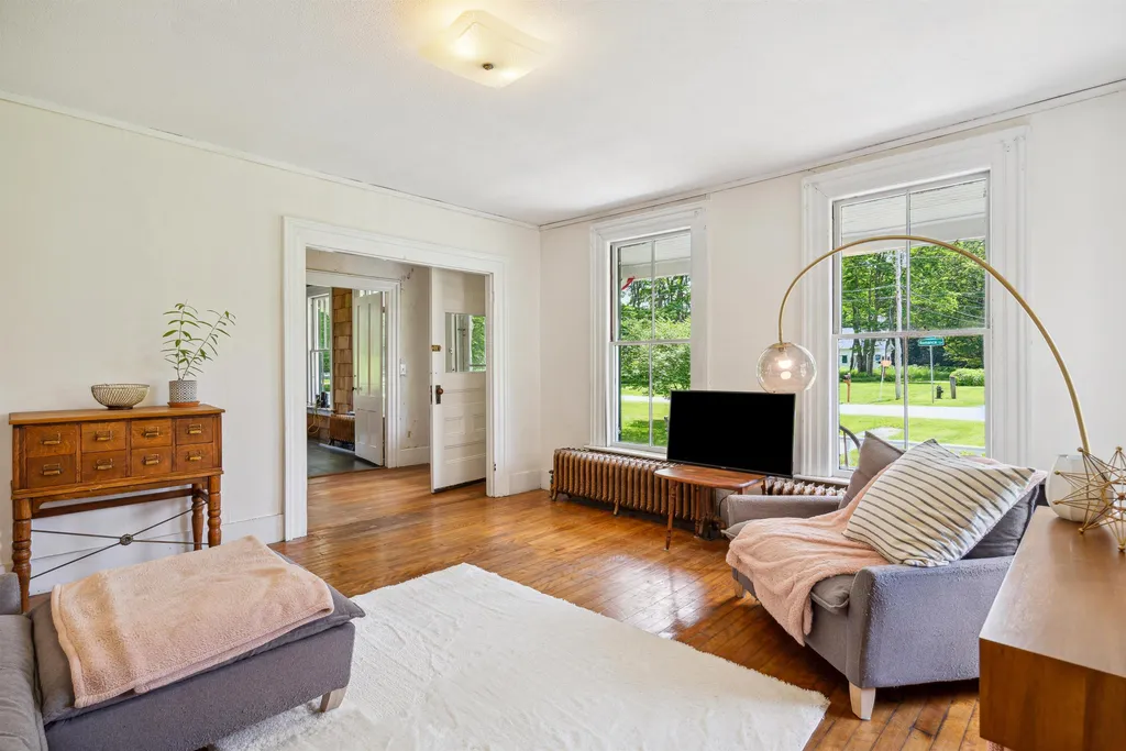 615 Romance Lane Newbury VT 05051