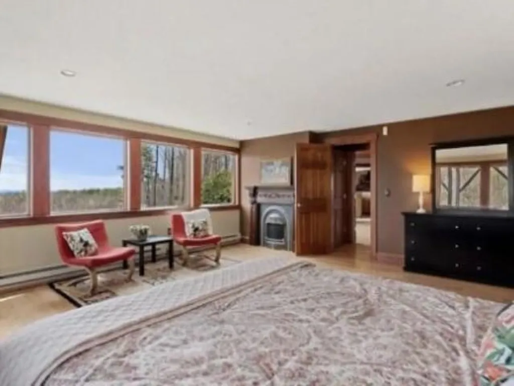 1218 Cherry Valley Road Gilford NH 03249