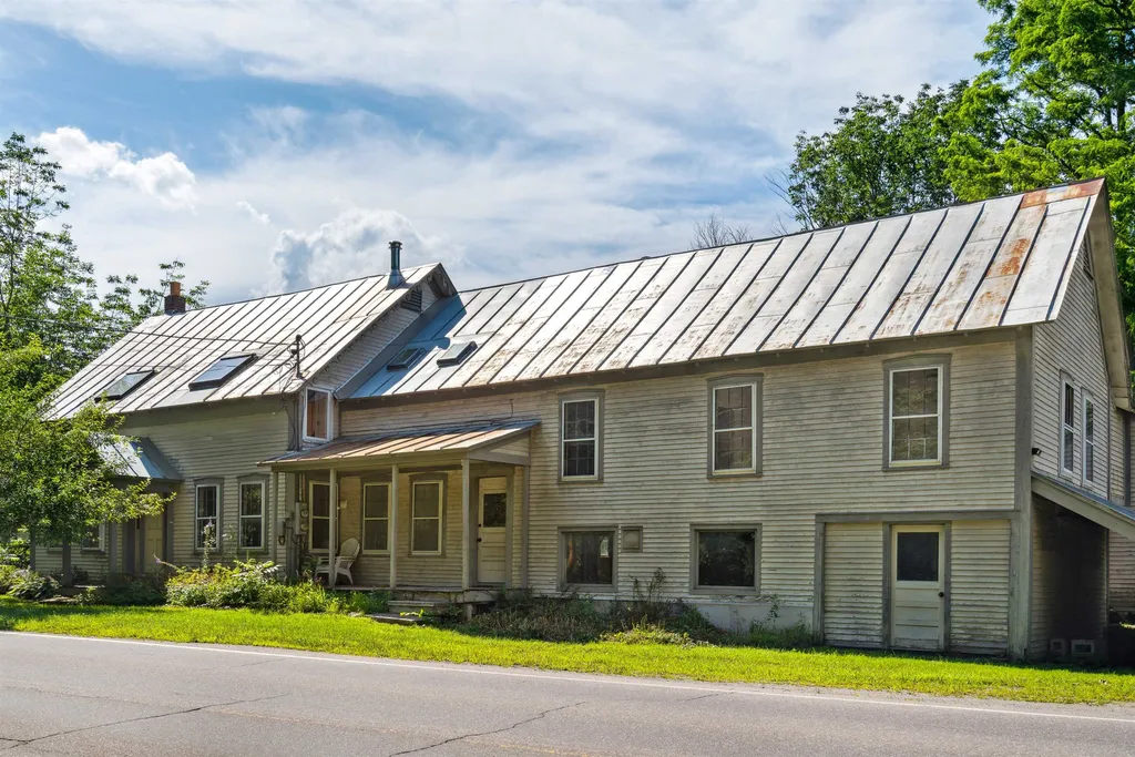 509 Vt Route 110 Tunbridge VT 05077