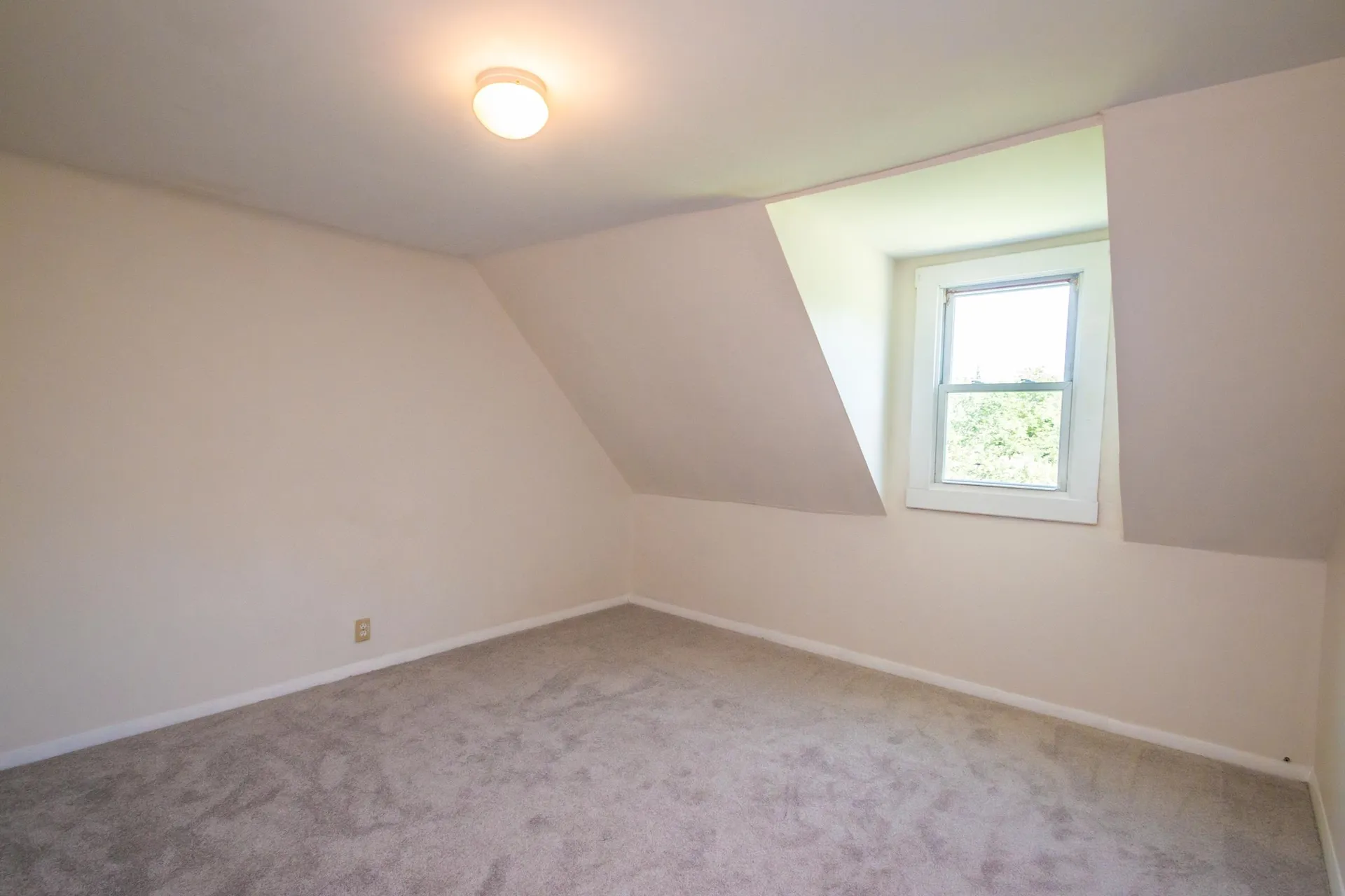 7 Miller Road Dalton NH 03598