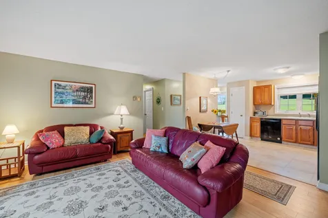 9 Harvest Lane Laconia NH 03246