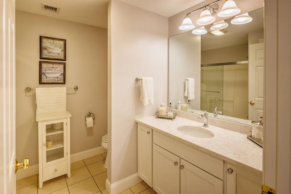 51 Waterloo Circle Dover NH 03820