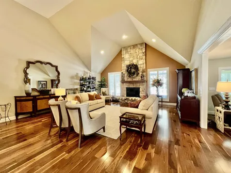 51 Waterloo Circle Dover NH 03820