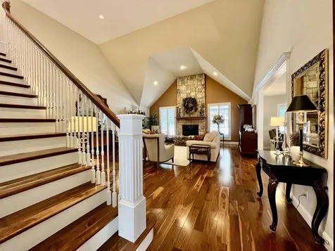 51 Waterloo Circle Dover NH 03820
