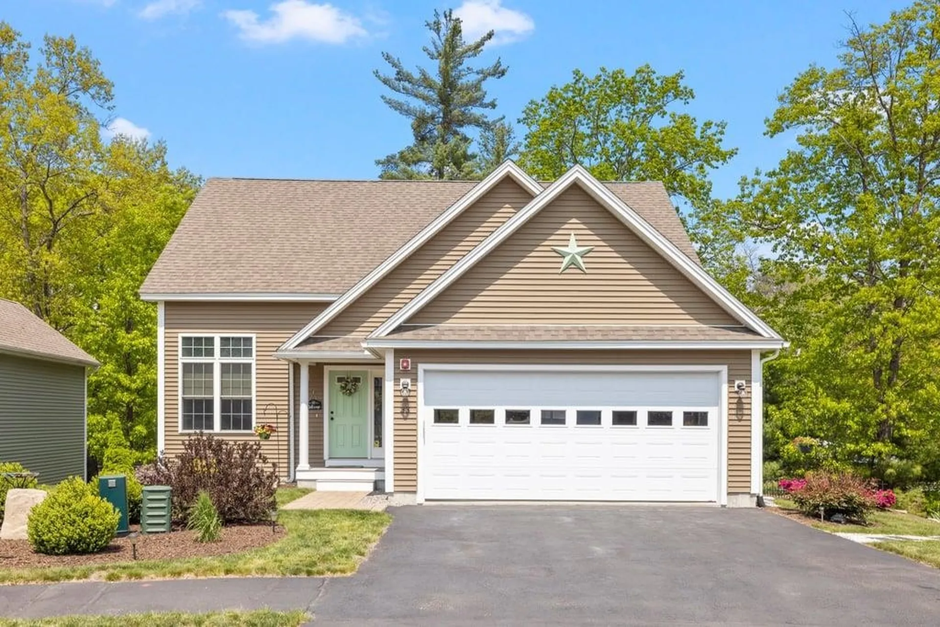 33 Butternut Lane Laconia NH 03246