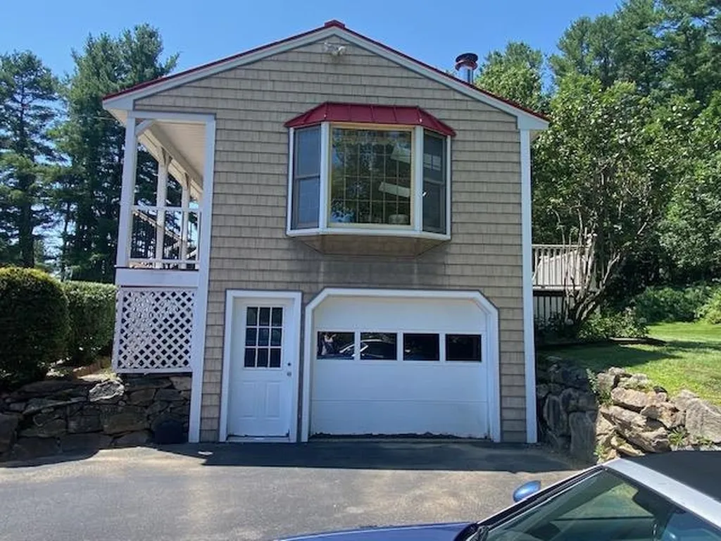 47 South Road Londonderry NH 03053