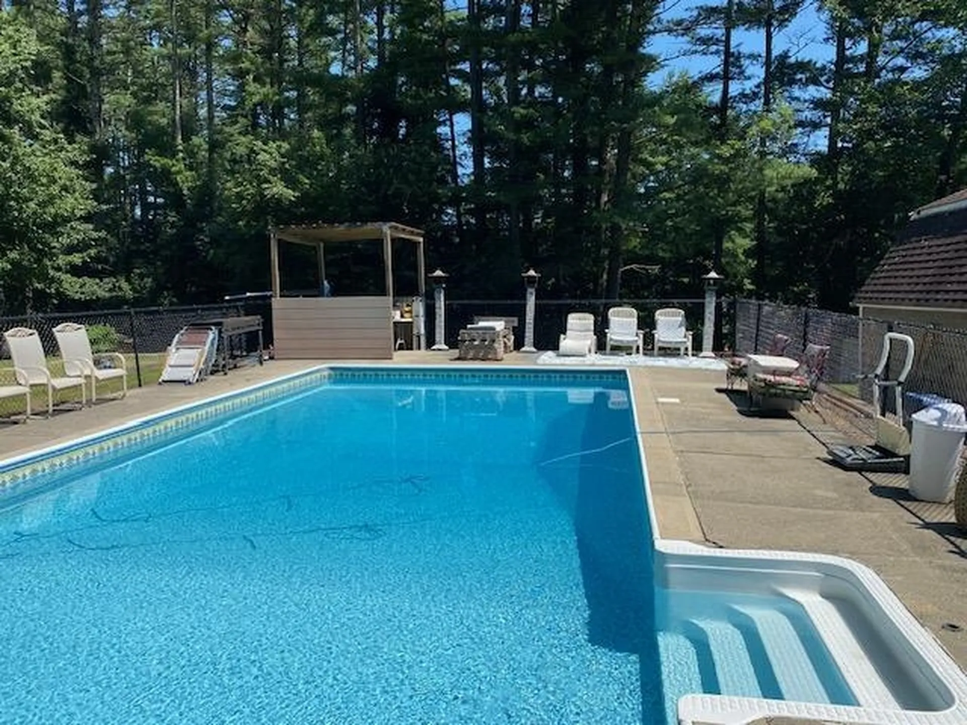 47 South Road Londonderry NH 03053