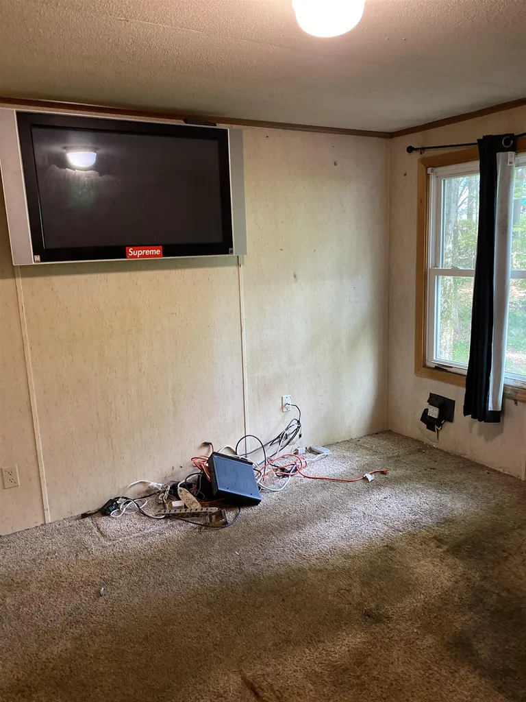85 Pine Ridge Road Loudon NH 03307