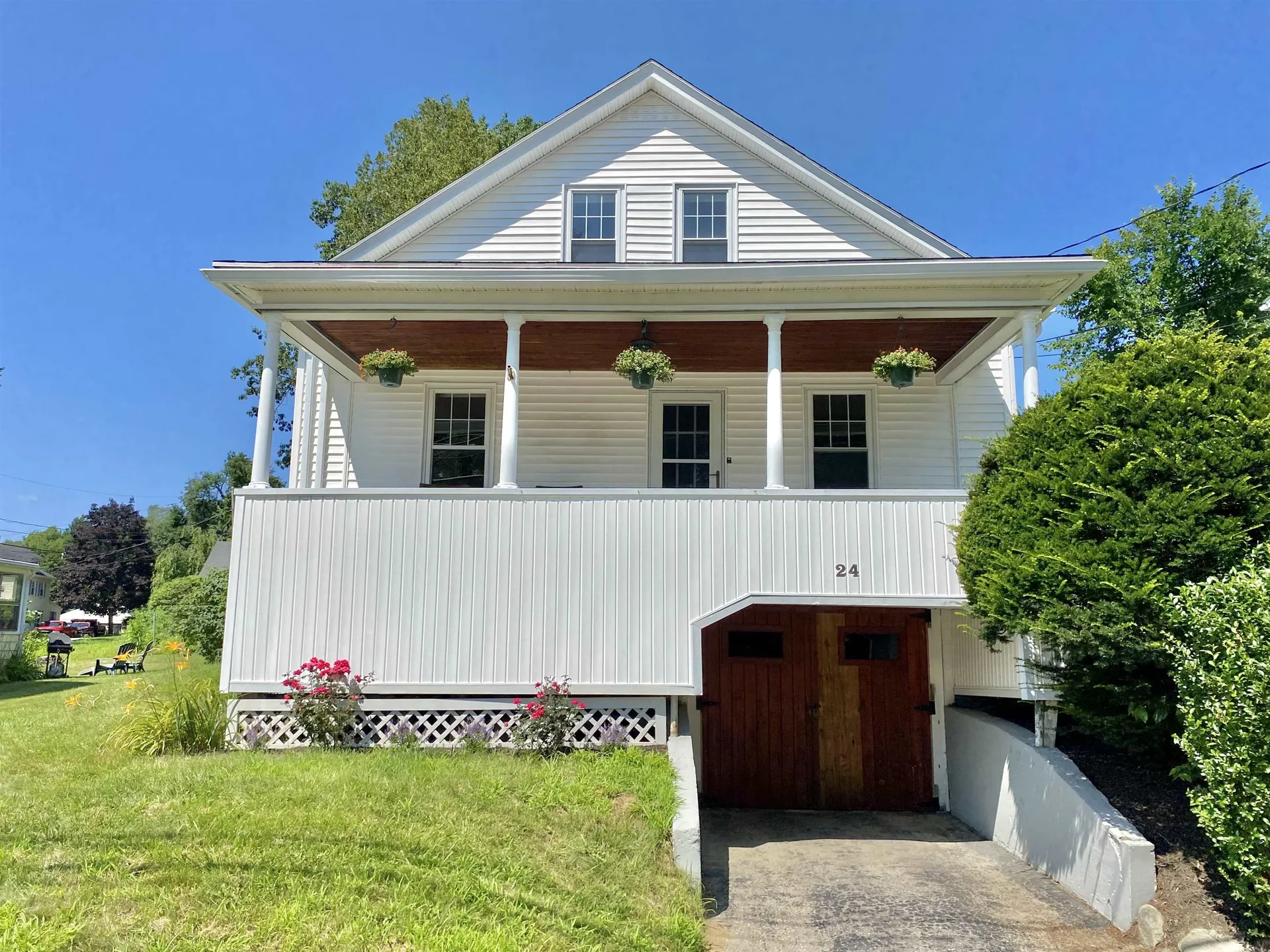 24 Atlantic Avenue Dover NH 03820