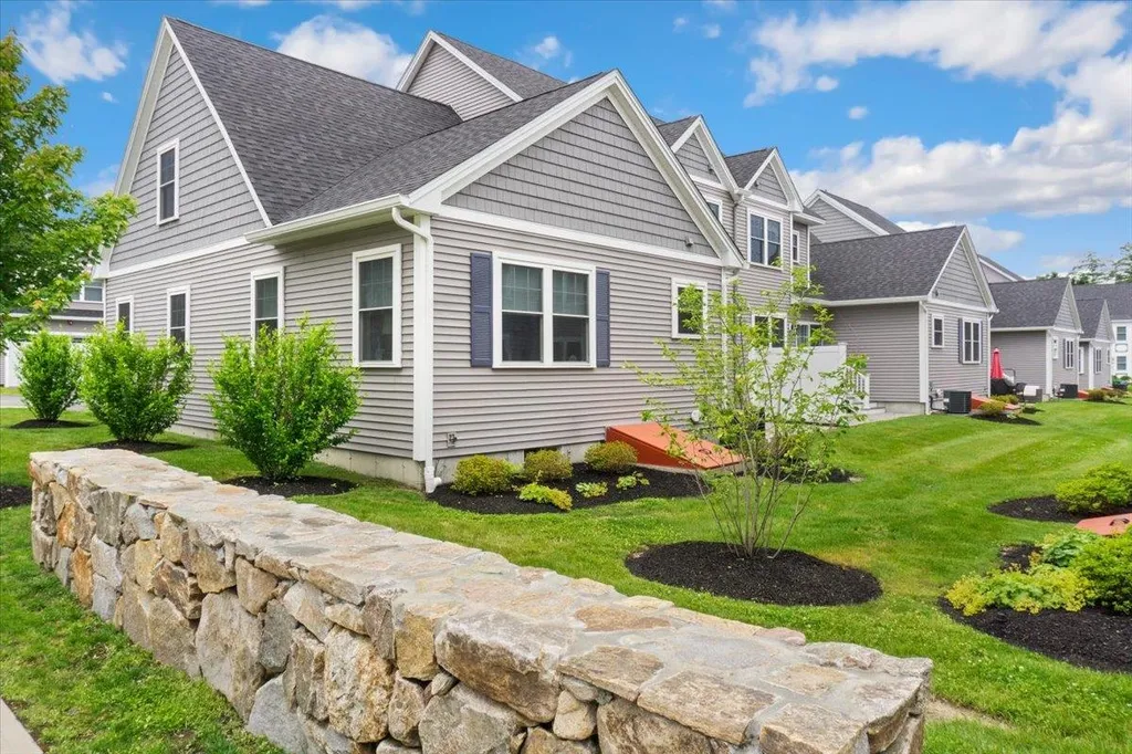 25 Chianti Drive Salem NH 03079