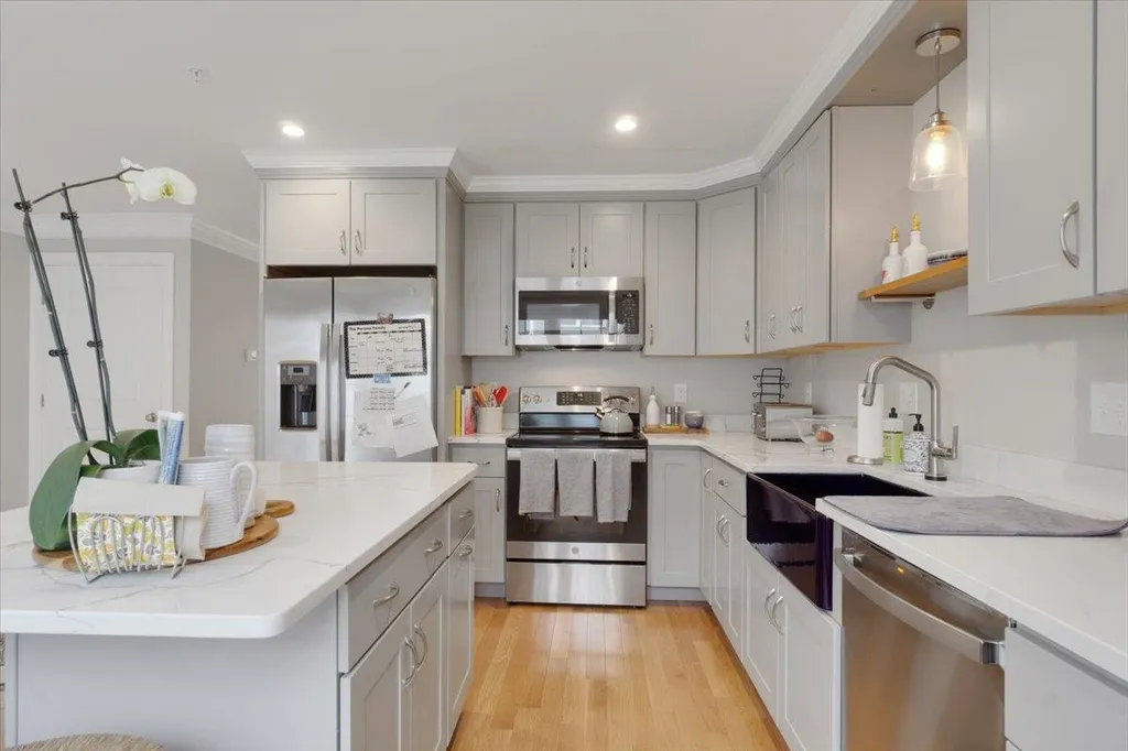 25 Chianti Drive Salem NH 03079