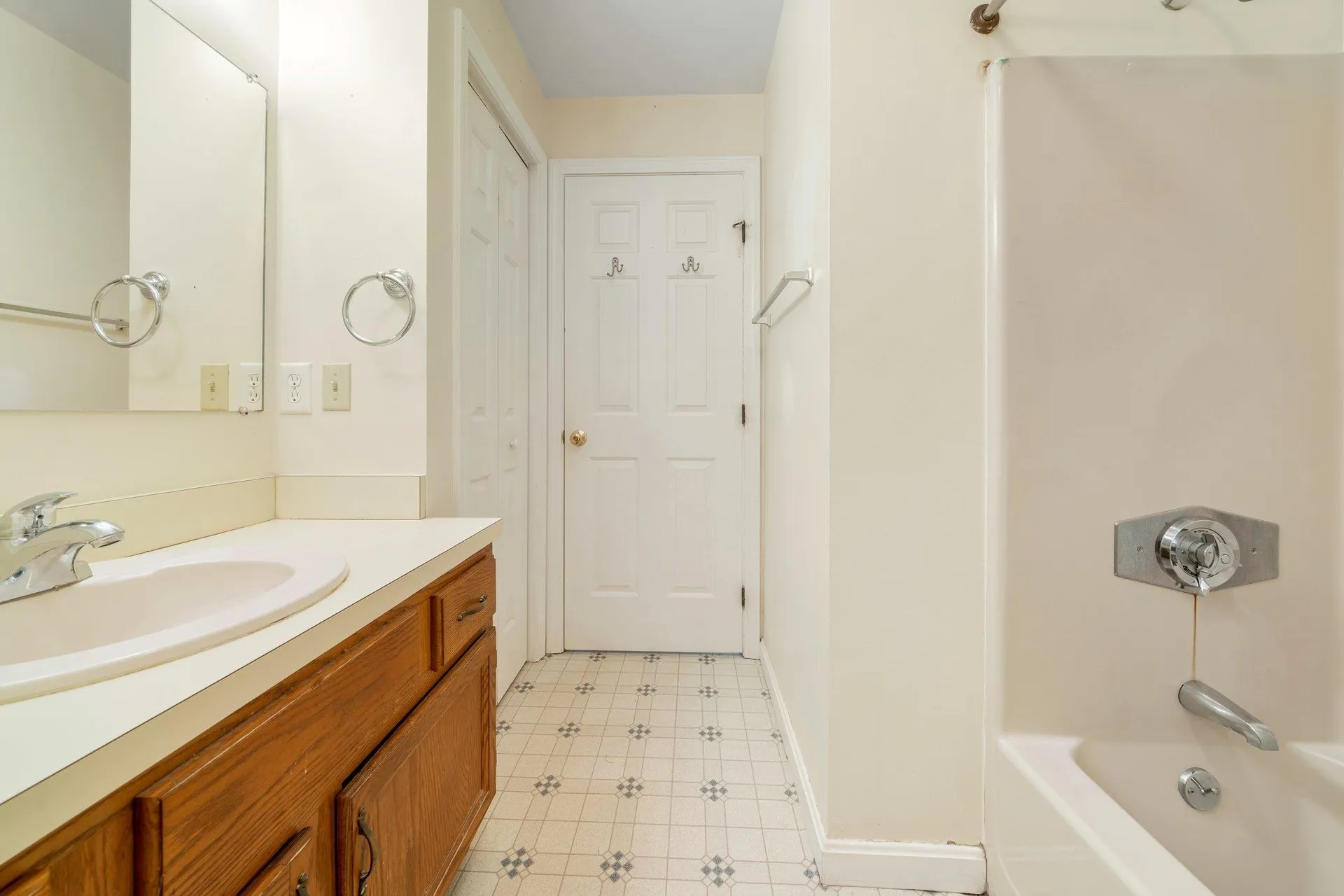 1465 Hooksett Road Hooksett NH 03106