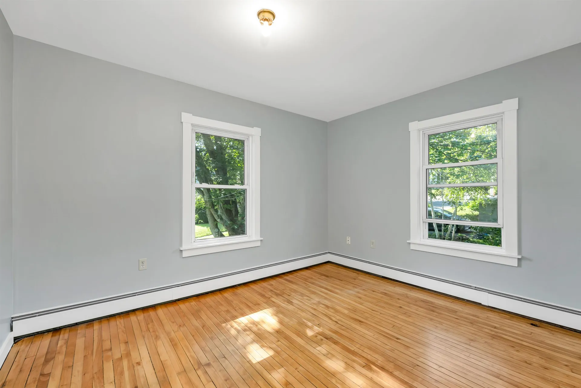 32 Emerson Street Plymouth NH 03264