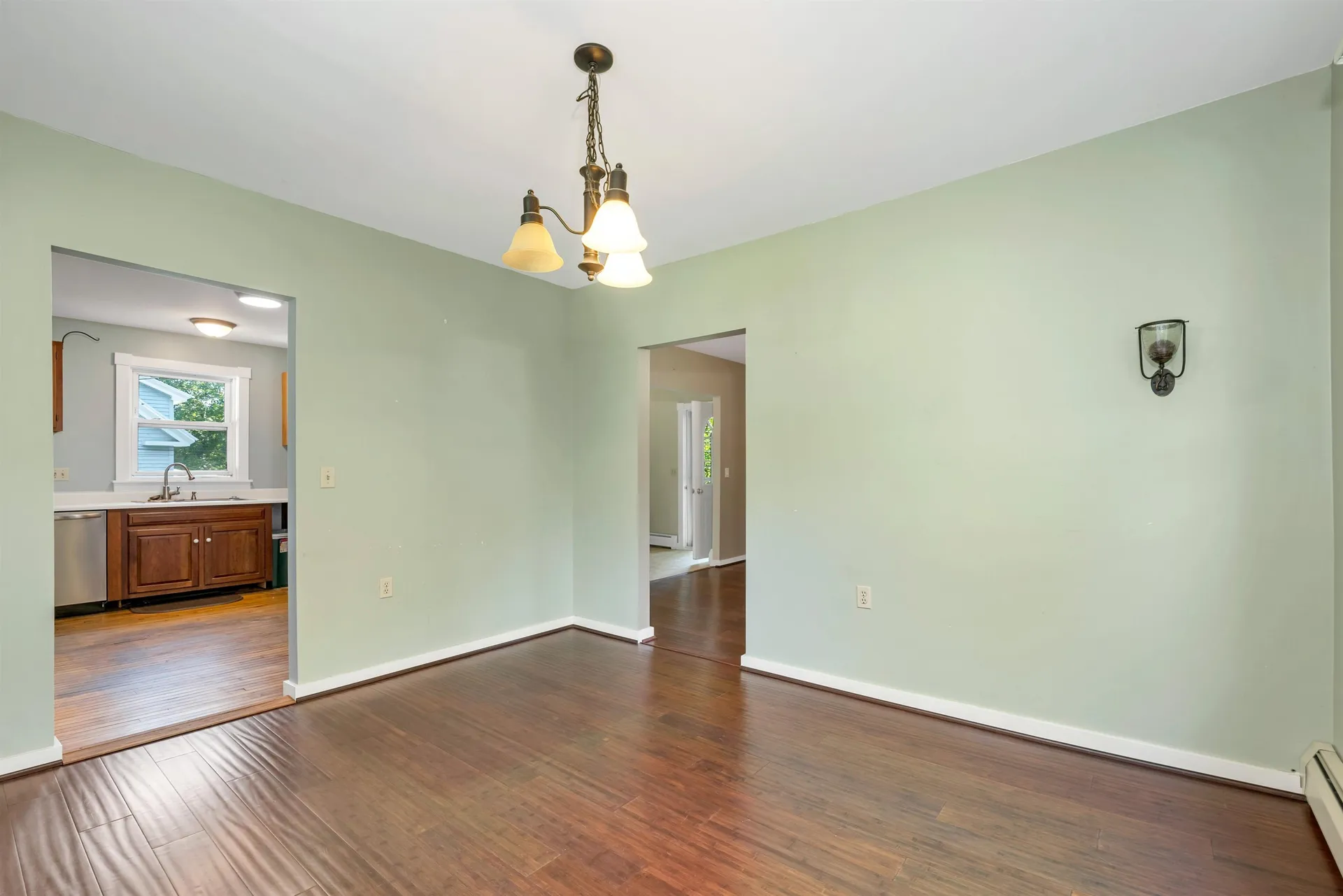 32 Emerson Street Plymouth NH 03264