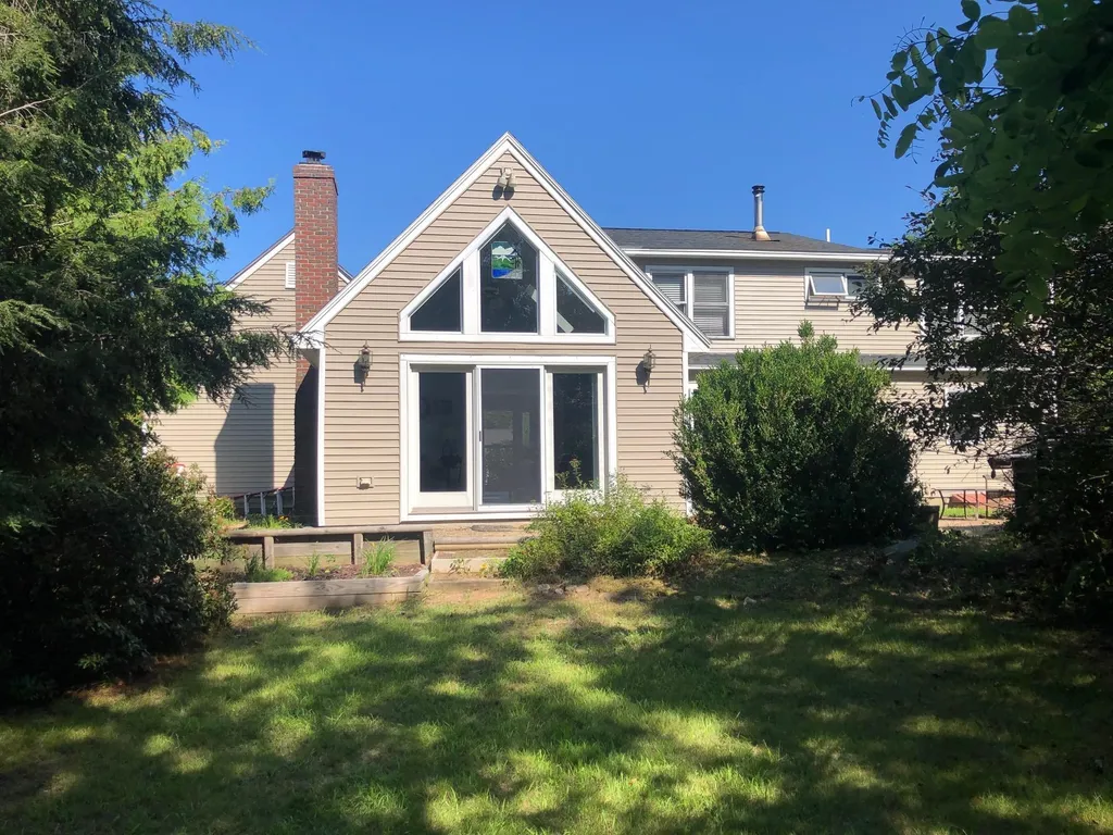 2 Wildwood Drive Fremont NH 03044