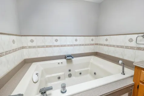 14 Partridge Drive Wolfeboro NH 03894