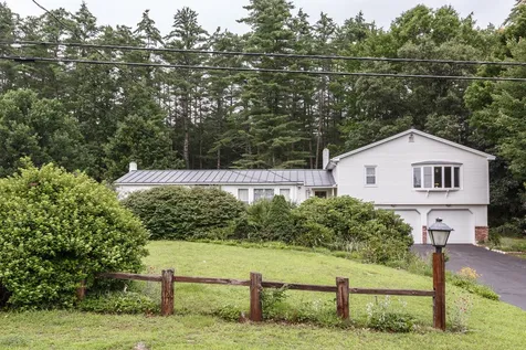 32 Corn Hill Road Boscawen NH 03303