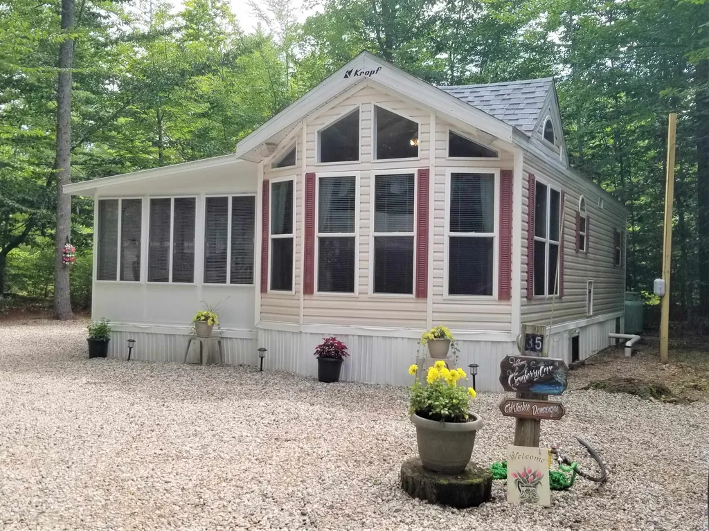 35 Pine Road Wakefield NH 03830
