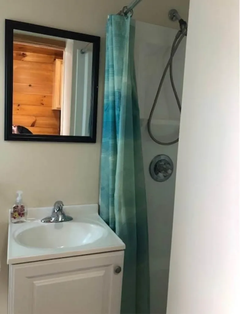 16 Riverview Terrace Hampton NH 03842