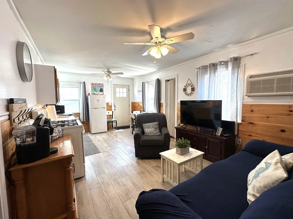 16 Riverview Terrace Hampton NH 03842