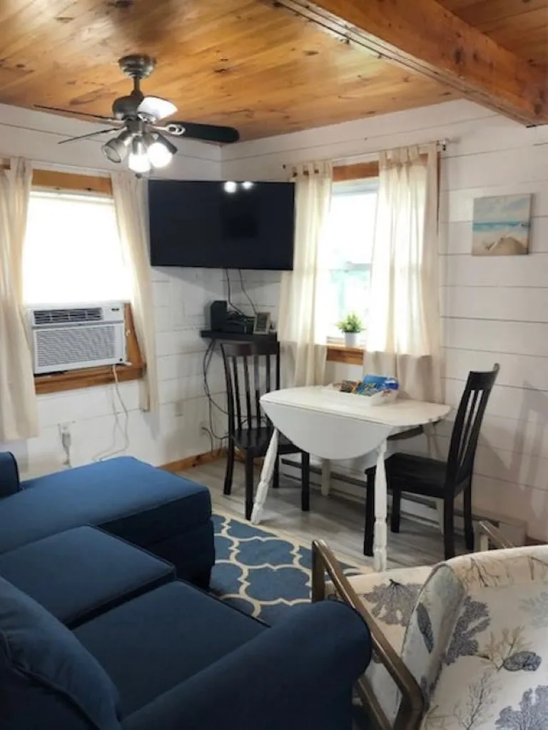 16 Riverview Terrace Hampton NH 03842
