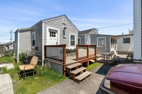 16 Riverview Terrace Hampton NH 03842