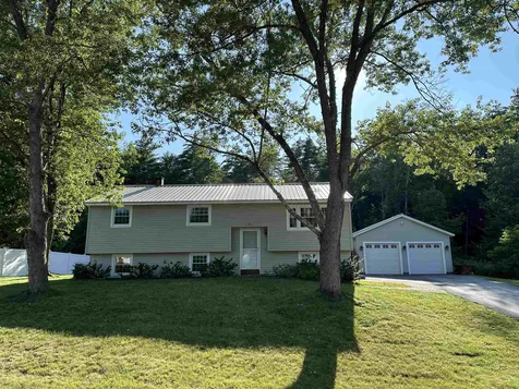 24 Janice Drive Goffstown NH 03045