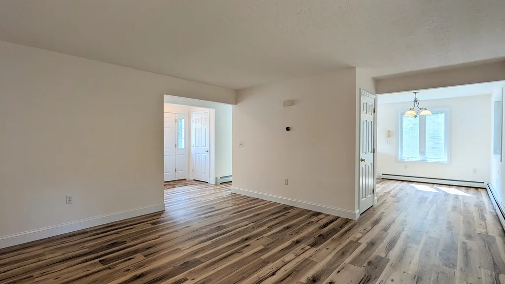 25 Alpine Circle Laconia NH 03246