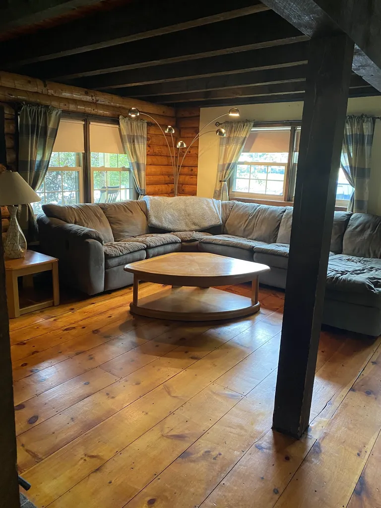 2 Pinehurst Avenue Derry NH 03038