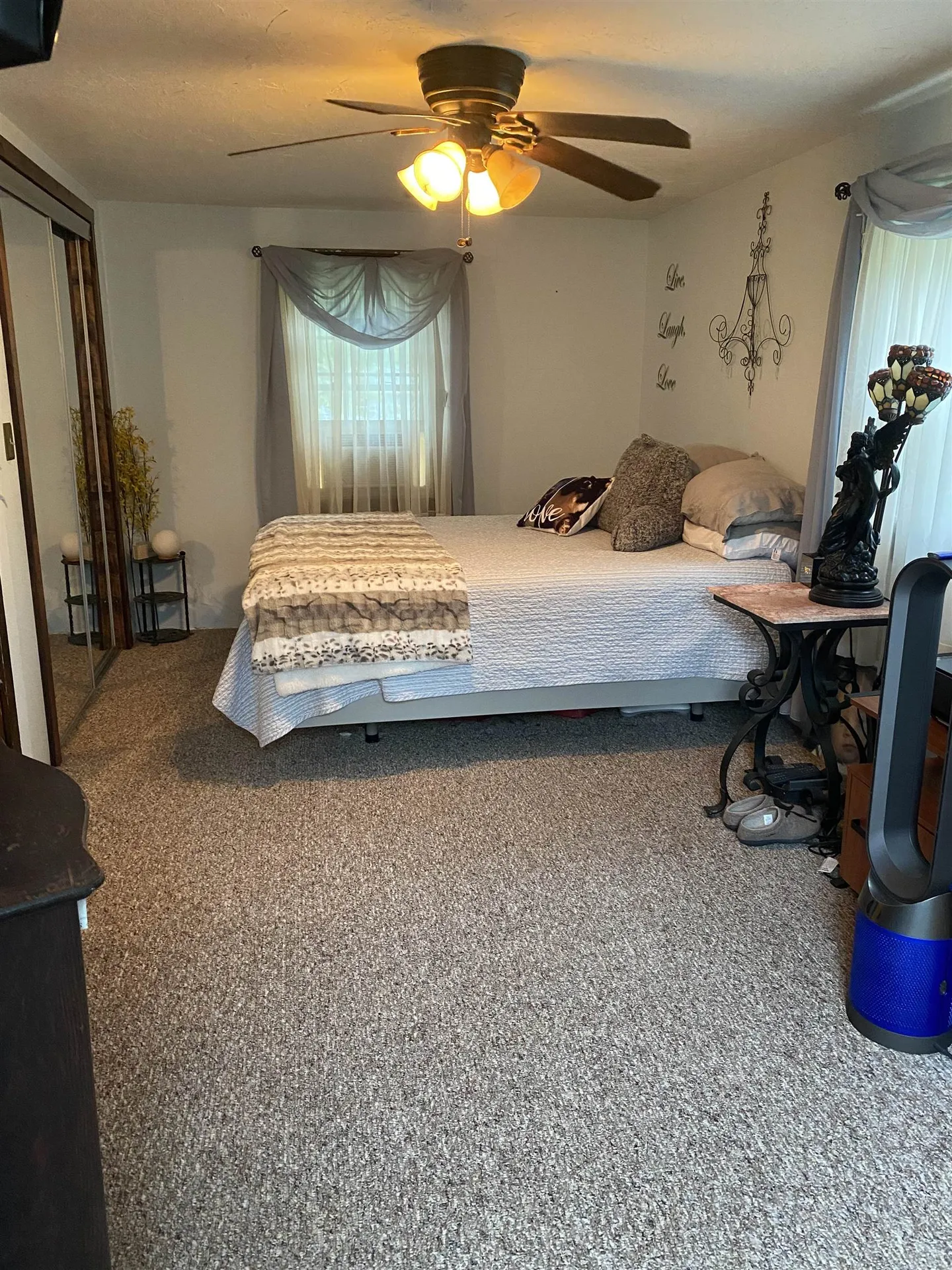 2 Pinehurst Avenue Derry NH 03038