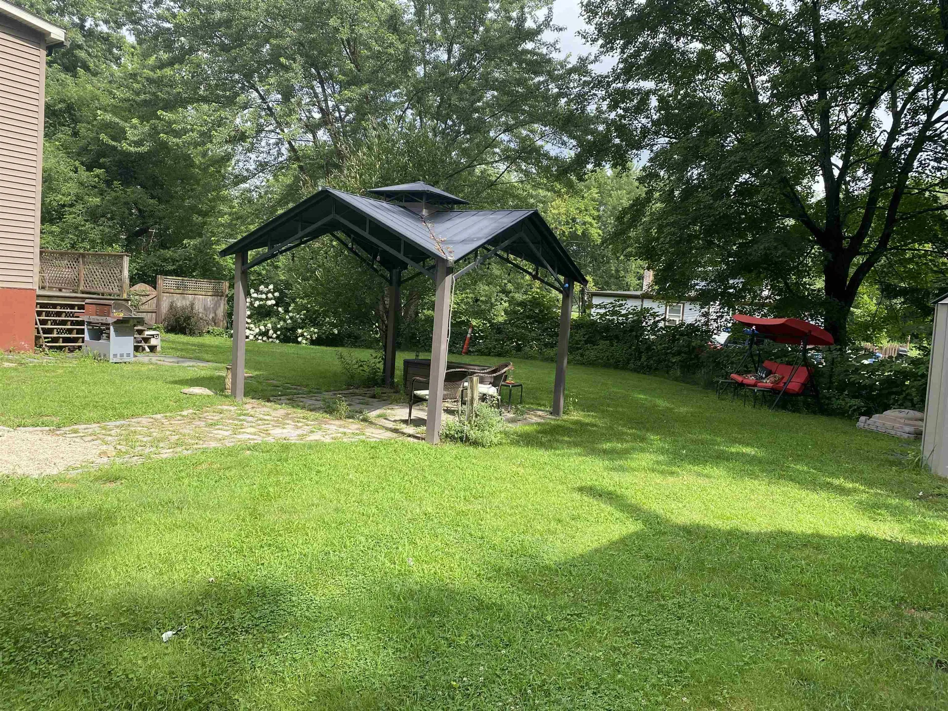 2 Pinehurst Avenue Derry NH 03038