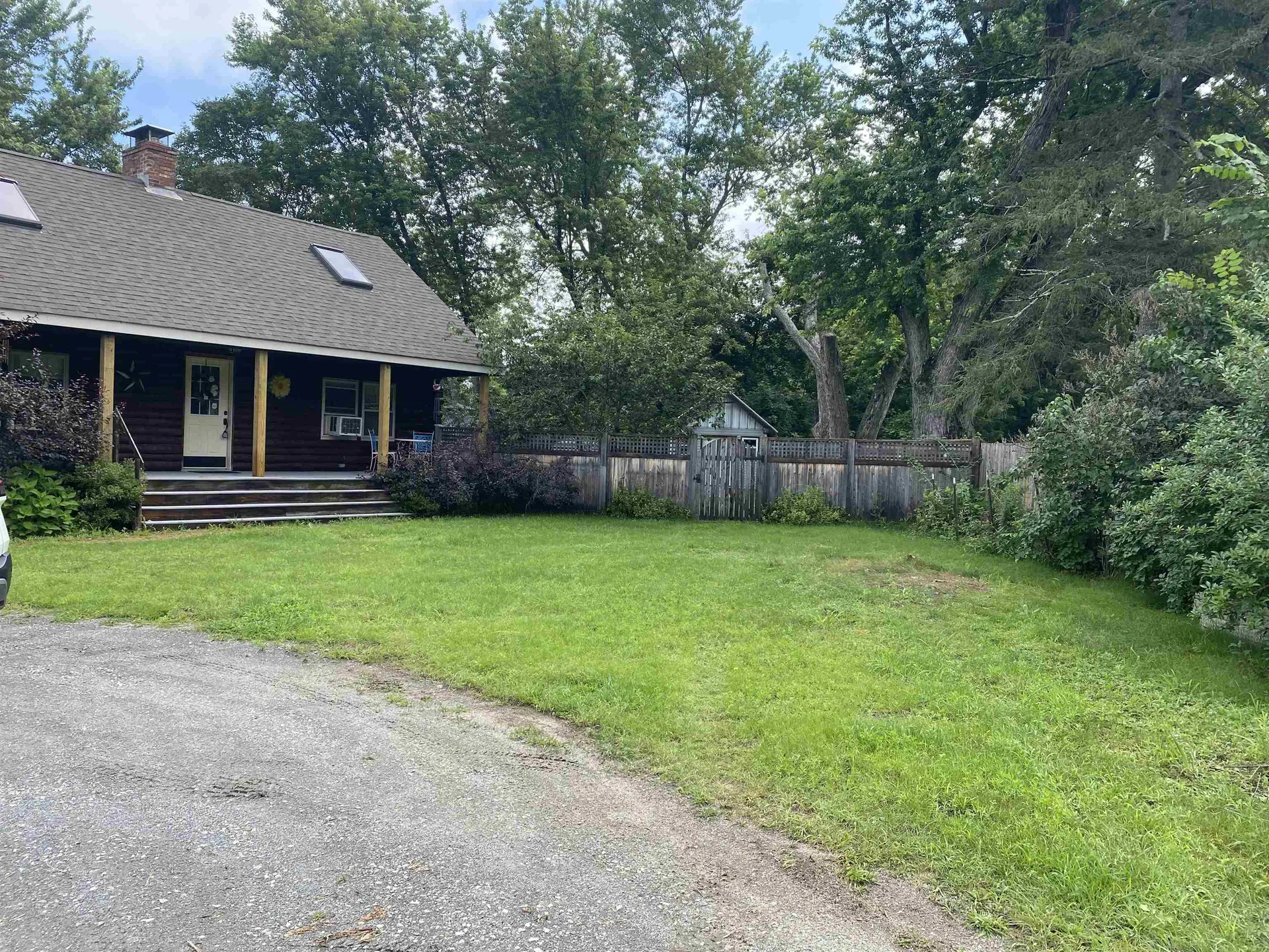 2 Pinehurst Avenue Derry NH 03038