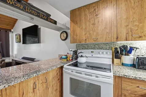 37 Whaleback Road Lincoln NH 03251