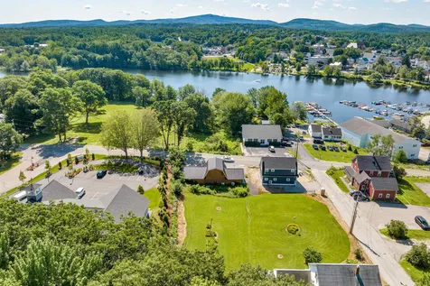 50 Bay Street Wolfeboro NH 03894