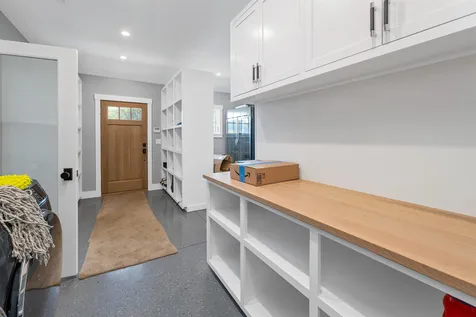 50 Bay Street Wolfeboro NH 03894