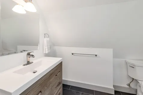 50 Bay Street Wolfeboro NH 03894
