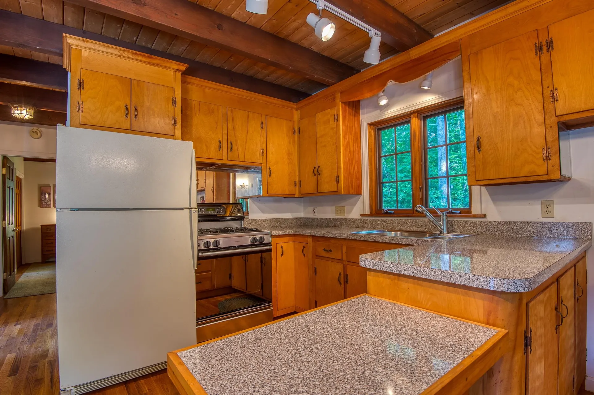 31 Ledge Hill Road Alton NH 03809