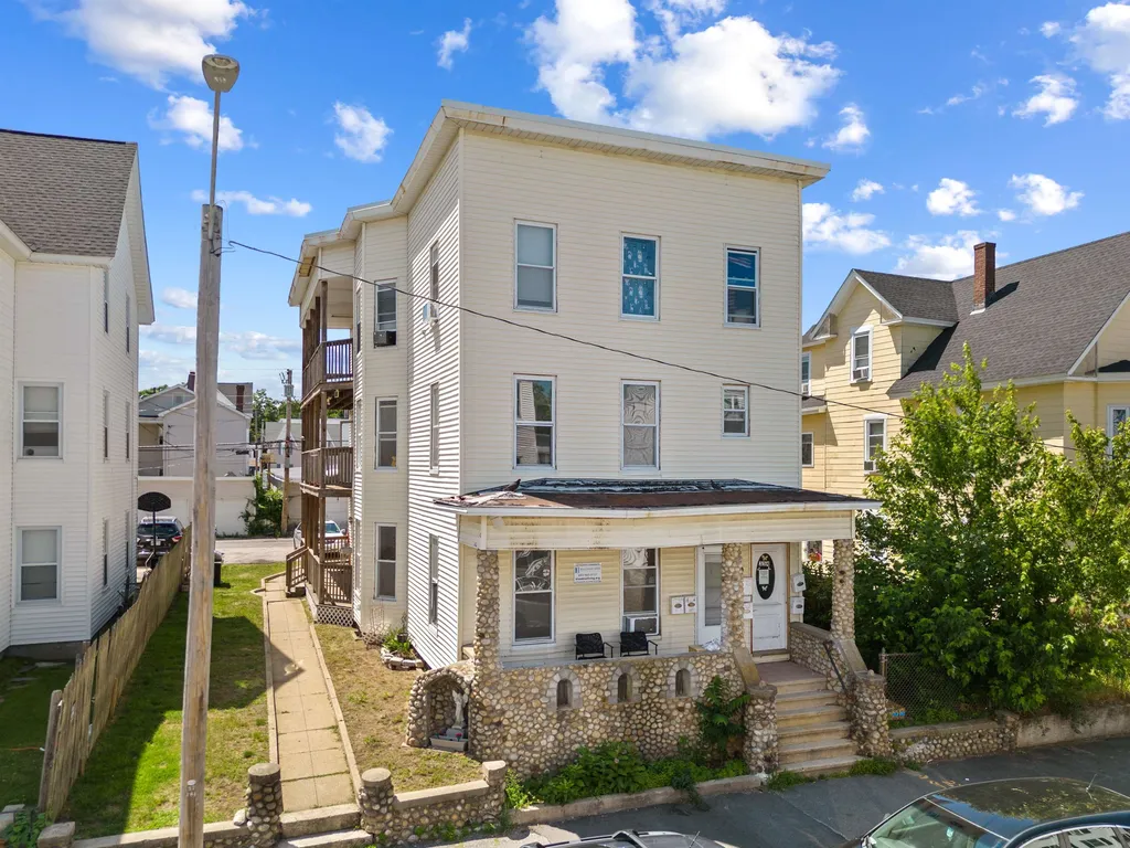 352 Dubuque Street Manchester NH 03102