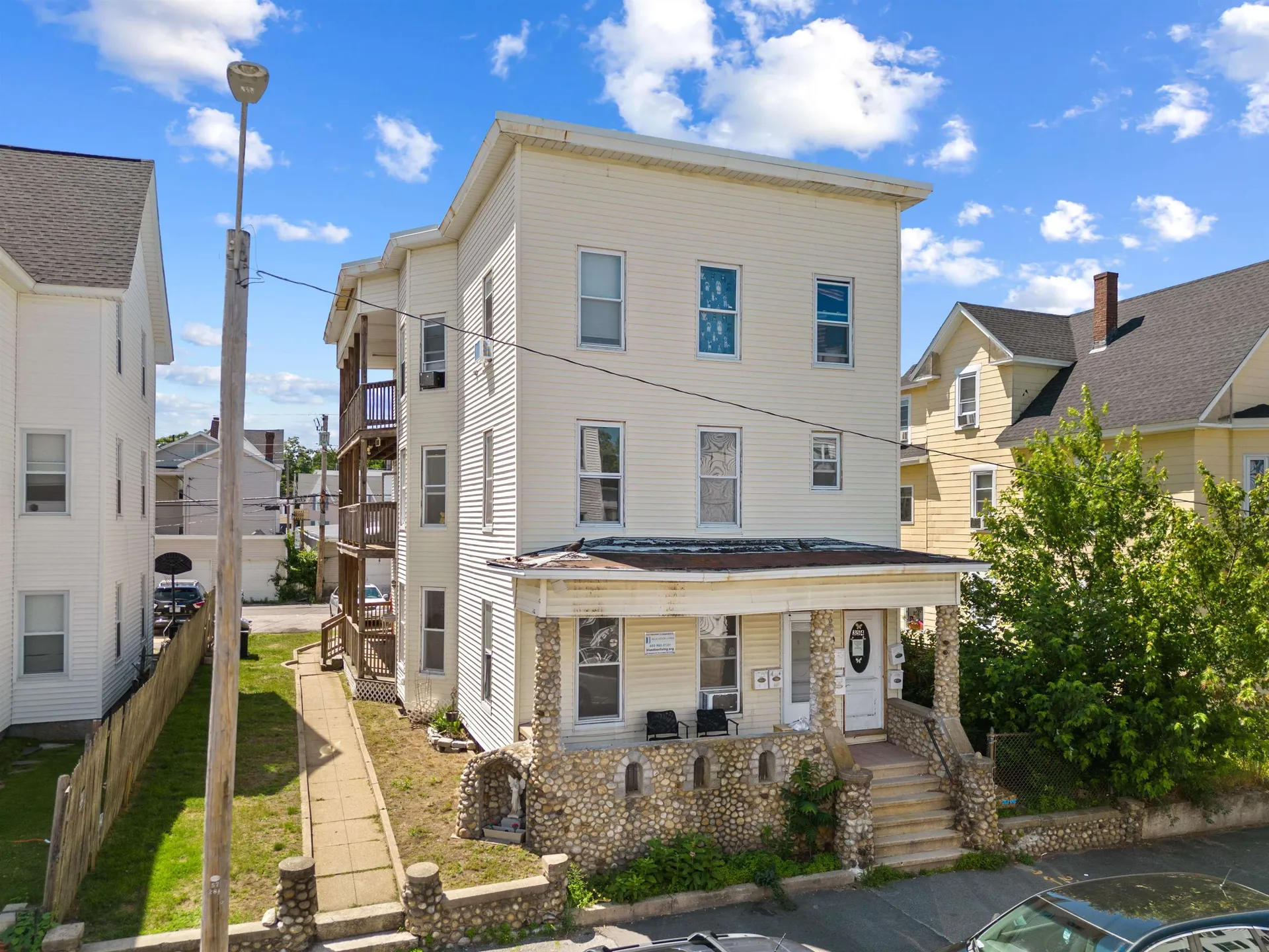 352 Dubuque Street Manchester NH 03102