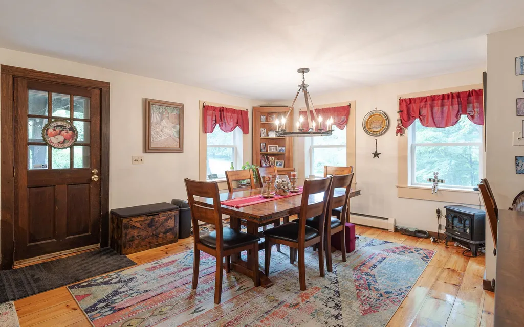 133 Poocham Road Westmoreland NH 03467