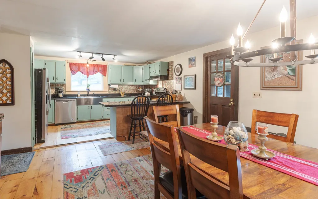 133 Poocham Road Westmoreland NH 03467