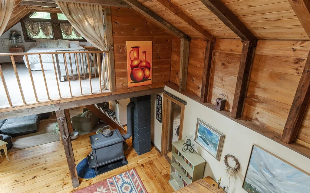133 Poocham Road Westmoreland NH 03467