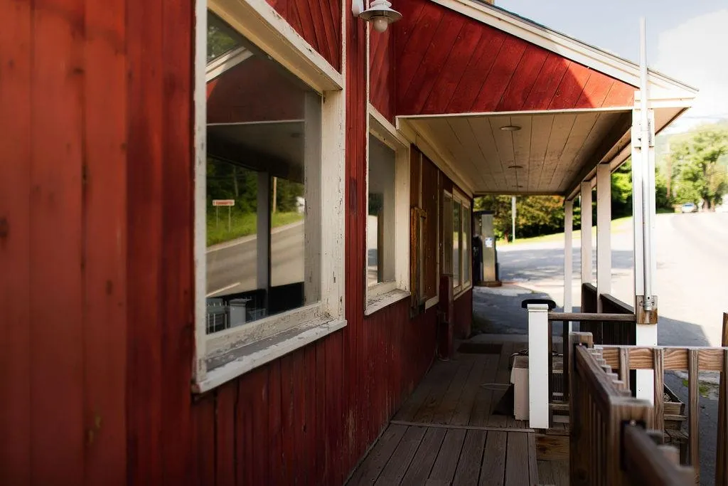 5326 Vt Route 14 Sharon VT 05065