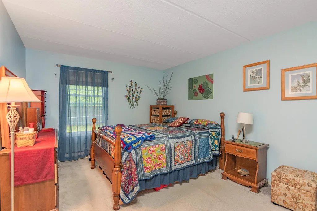 125 Kennedy Drive South Burlington VT 05403
