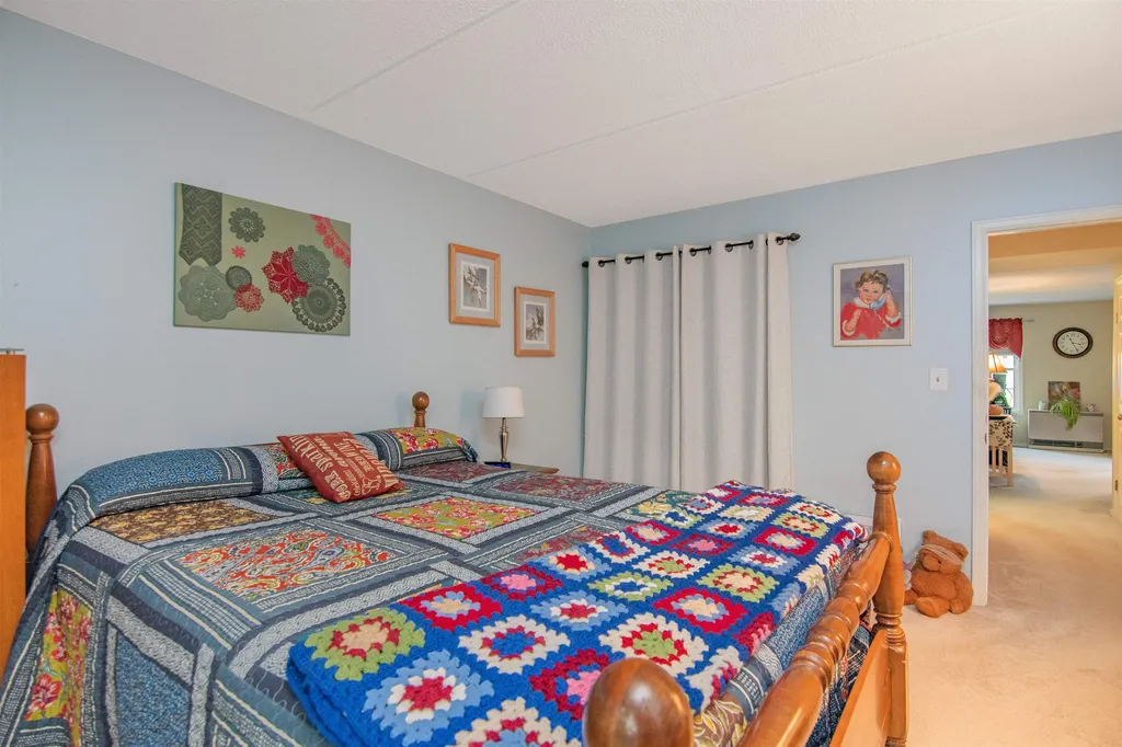 125 Kennedy Drive South Burlington VT 05403