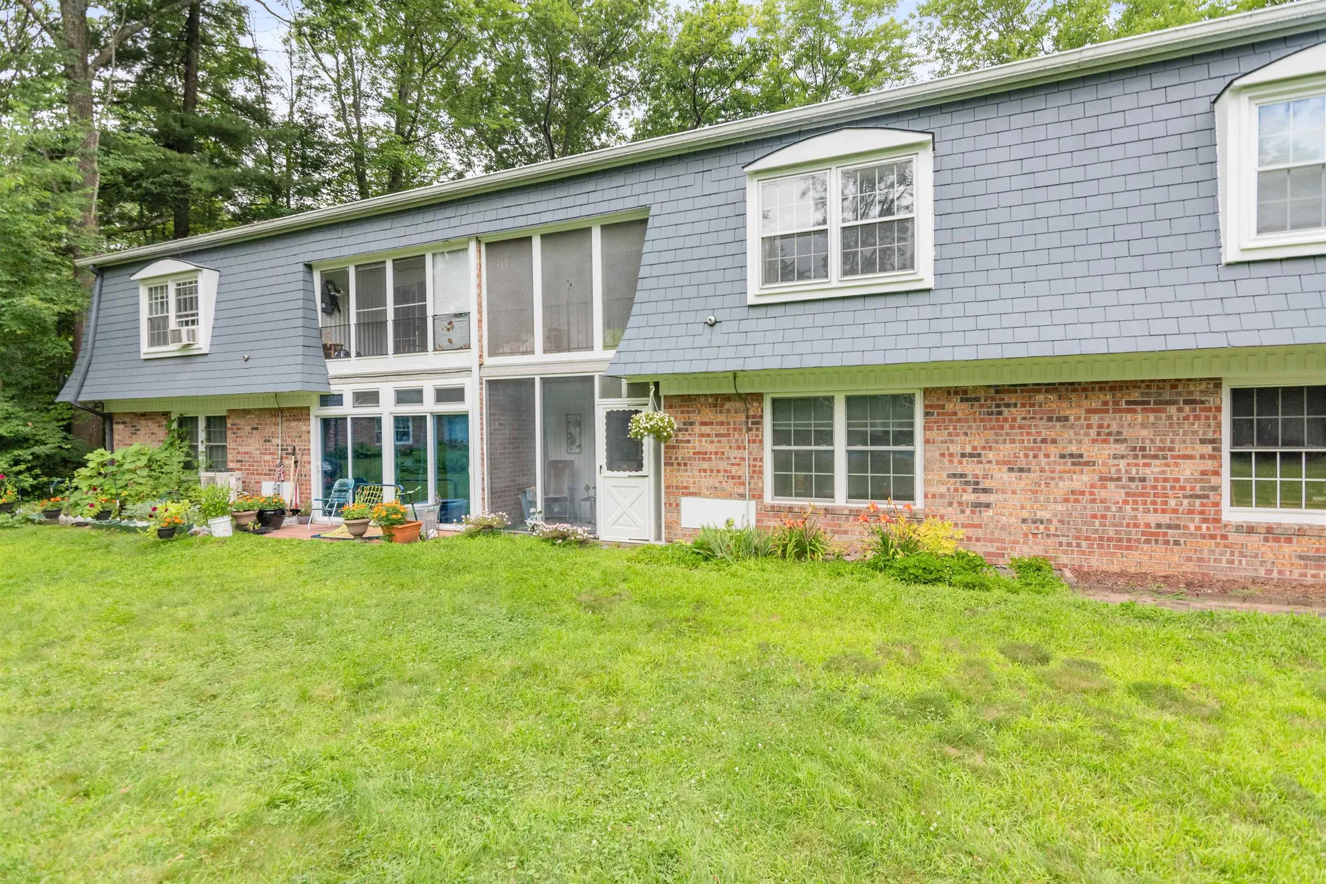 125 Kennedy Drive South Burlington VT 05403
