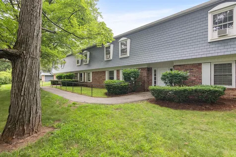 125 Kennedy Drive South Burlington VT 05403